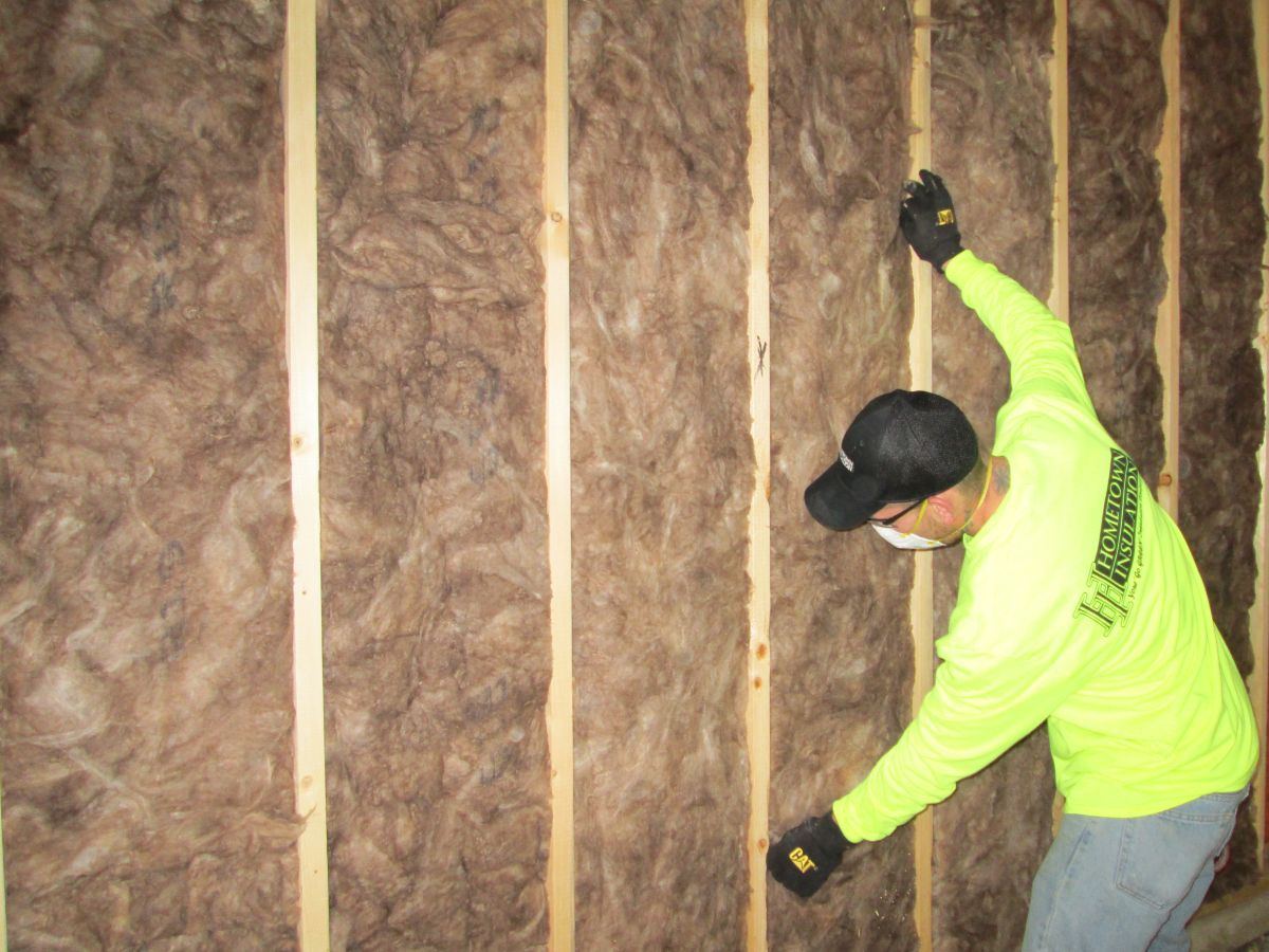 Home Insulation team member